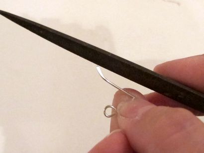 Comment faire vos propres fils d'oreille en argent pour boucles d'oreilles - Résine Obsession (votre) Comment faire vos propres fils d'oreille en argent pour boucles d'oreilles - Résine Obsession