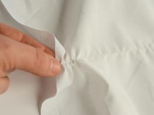 Comment coudre tissu froncé Pillow Shams, HGTV (Без кейворда) Comment coudre tissu froncé Pillow Shams, HGTV