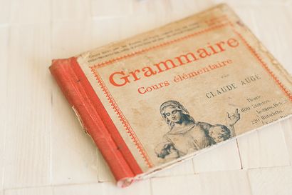 Faire un mini-album avec un livre Vintage Cover, Marque et prend (comment faire un mini livre couvre) Faire un mini-album avec un livre Vintage Cover, Marque et prend