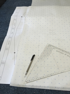 Faire une cage ronde Crinoline, A Damsel dans cette robe (cage) Faire une cage ronde Crinoline, A Damsel dans cette robe