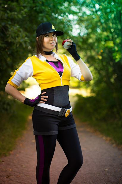 Faire la tenue de Pokemon formateur Go (tenue) Faire la tenue de Pokemon formateur Go