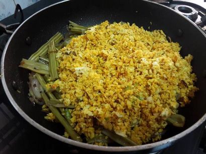 Muringakka Thoran- Kerala style et de noix de coco Drumstick Sauté, Swad (style) Muringakka Thoran- Kerala style et de noix de coco Drumstick Sauté, Swad