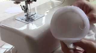 Olaf Build-a-Bonhomme de neige en peluche 9 étapes (avec des images) (étapes) Olaf Build-a-Bonhomme de neige en peluche 9 étapes (avec photos)