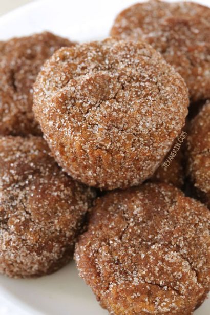 Paléo cannelle sucre citrouille trous de beignet (option, sans gluten, sans produits laitiers sans grain) - Texanerin (paléo) Paléo cannelle sucre citrouille trous de beignet (sans grain, sans gluten, l'option sans produits laitiers) - Texanerin