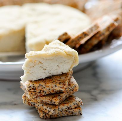 Recette brute simple fromage aux amandes - Rawmazing premières et recettes végétariennes Cuit (simple) Recette brute simple fromage aux amandes - Rawmazing cru et cuit recettes végétariennes