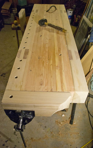 Roubo-Style Workbench 11 étapes (avec des images) (photos) Roubo-style Workbench 11 étapes (avec photos)