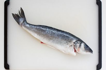 Sabzi Polo va Mahi persan aux herbes Riz au poisson, parfait Morsel (persil) Sabzi Polo va Mahi persan aux herbes Riz au poisson, parfait Morsel
