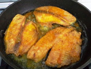 Sabzi Polow Mahi (Rice Herb au poisson), le pot persan (sabzi) Sabzi Polow Mahi (Rice Herb au poisson), le persan Pot