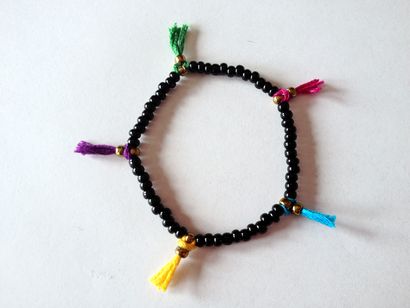 Merci, I Made It DIY Bracelet pour perles Tassel Guide de la moyenne fille (de houppe) Merci, I Made It DIY Bracelet en perles Tassel pour le Guide de la moyenne Fille