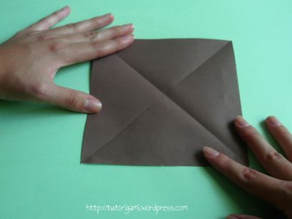Tsuru, Tutoriels Origami (en bas à droite de pliage) Tsuru, Tutoriels Origami