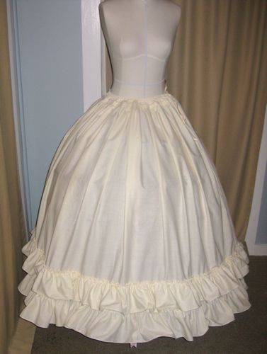 Tutoriel Comment faire un jupon de cordon de serrage pour aller sur une crinoline - Le Dreamstress (crinoline) Tutoriel Comment faire un jupon de cordon de serrage pour aller sur une crinoline - Le Dreamstress