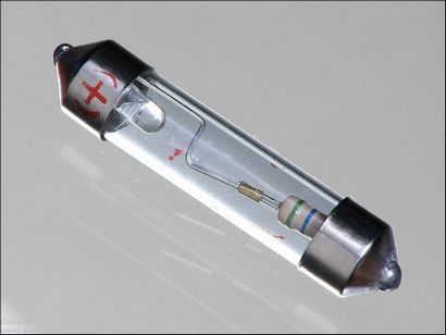 En utilisant une lumière de test (dépannage) En utilisant une lampe test