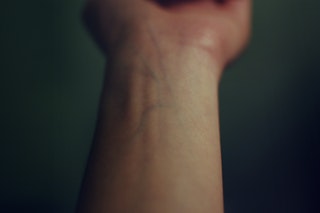 Chaud ou Cool Skin Tone 5 questions pour vous aider à déterminer votre Undertones, vous pouvez trouver les (questions) Chaud ou Cool Skin Tone 5 Questions Pour vous aider à déterminer votre Undertones, vous pouvez trouver la