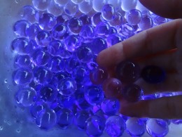 Perles d'eau Idées et utilisations, Holidappy (comment faire un gel d'eau transparent) Perle d'eau Idées et utilisations, Holidappy