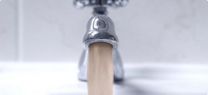Pourquoi mon eau Brown, référence Pro (peinture) Pourquoi mon eau Brown, référence Pro