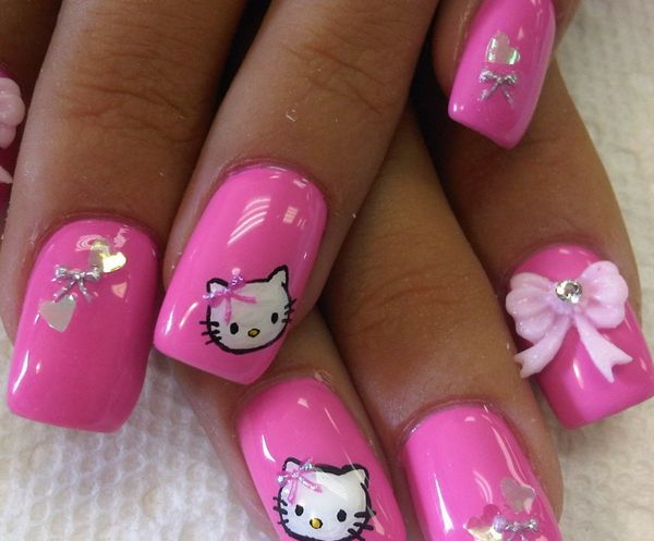 beżowy manicure beżowy manicure