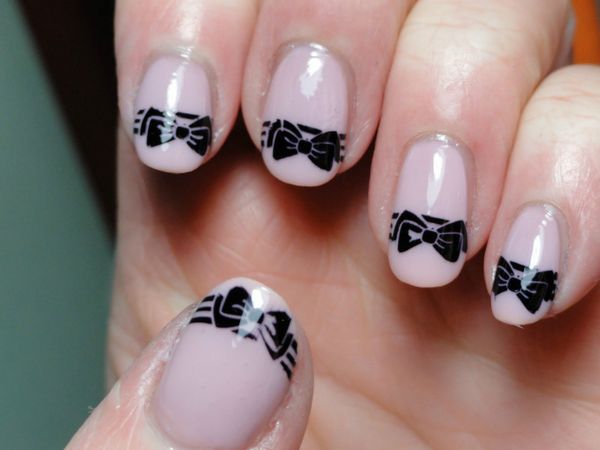beżowy manicure beżowy manicure