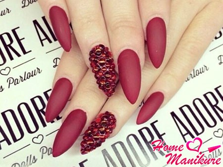 beżowy manicure beżowy manicure