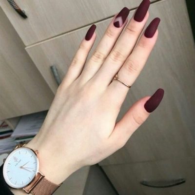 beżowy manicure beżowy manicure matowy