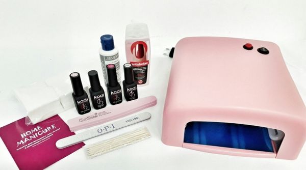 beżowy manicure beżowy manicure