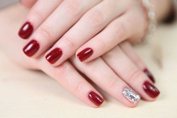 beżowy manicure beżowy manicure