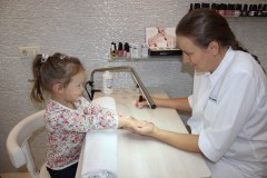 manicure dla dzieci manicure dla dzieci