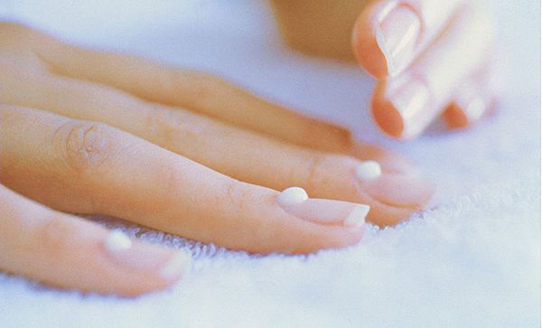 европейски маникюр европейски маникюр