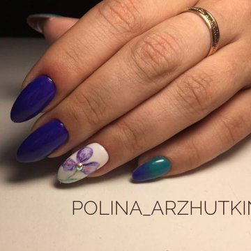 mandula alakú manikűr mandula alakú köröm kialakítása