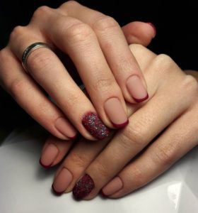 manicure francuski Francuski manicure