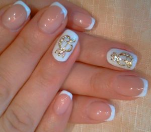 manicure francuski manicure francuski