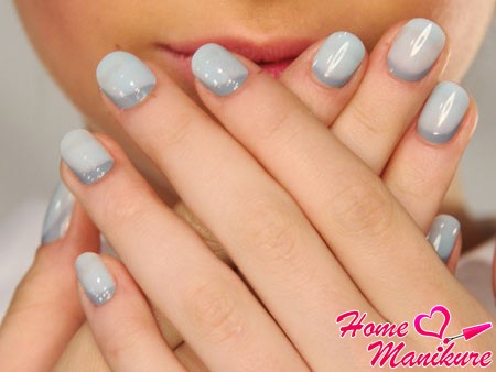 manicure francuski manicure francuski