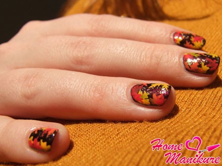 manicure francuski liść klonu paznokcie zdjęcie wideo