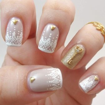 beżowy manicure beżowy manicure