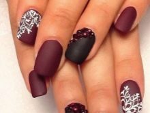 beżowy manicure beżowy manicure