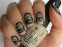 beżowy manicure beżowy manicure