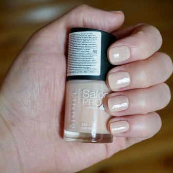 manicure francuski Francuski manicure