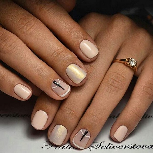 beżowy manicure beżowy manicure