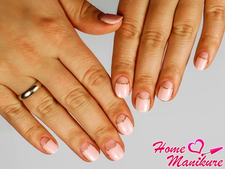beżowy manicure beżowy manicure