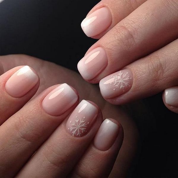 beżowy manicure beżowo-brązowy manicure