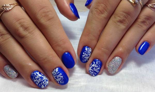 beżowy manicure beżowy manicure