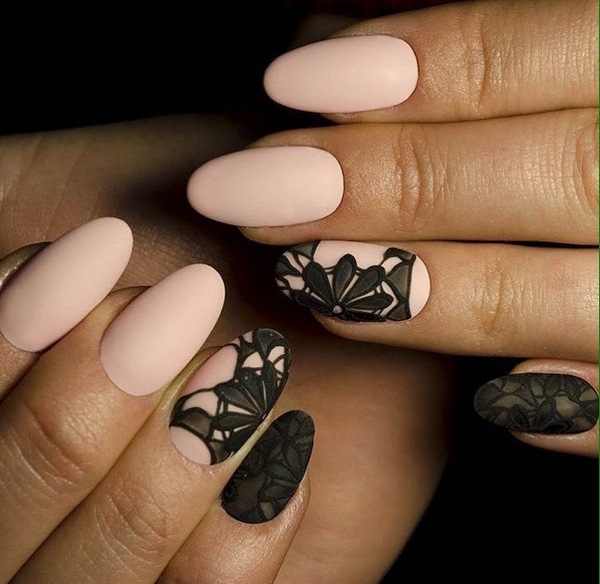 beżowy manicure beżowy manicure z białym