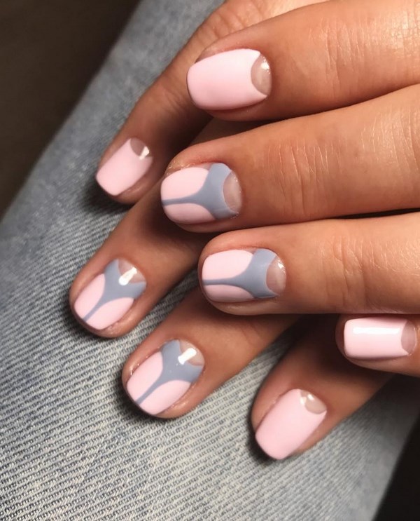 beżowy manicure z białym beżowy manicure z białym