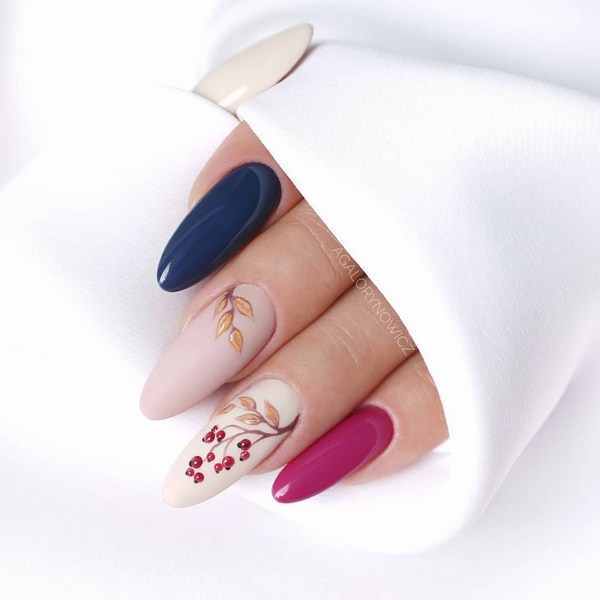 beżowy manicure beżowy manicure