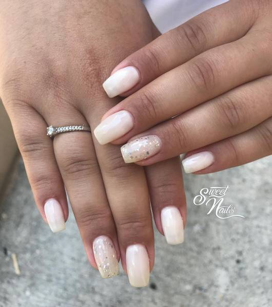 beżowo-brązowy manicure beżowo-brązowy manicure