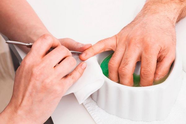 manicure sprzętowy manicure sprzętowy krok po kroku