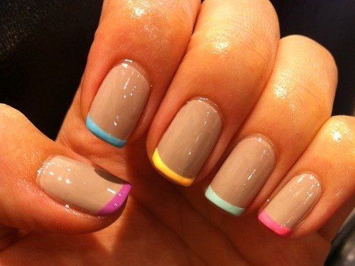 beżowy manicure beżowy manicure