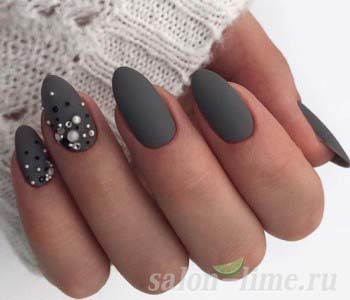 beżowy manicure beżowy manicure