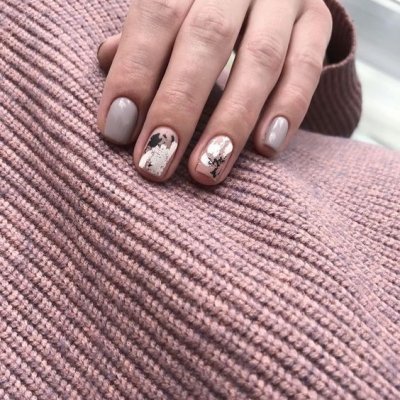 beżowy manicure beżowy manicure