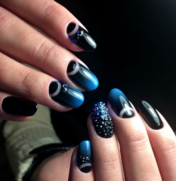 beżowy manicure manicure beżowy z czernią
