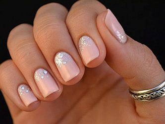 białe paznokcie manicure biały manicure